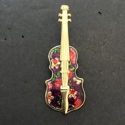 Vintage, gold tone , violin, lapel pin with enamel