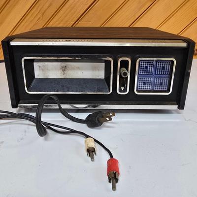 LOT 77P: Groovy 8-Track Stereo Deck