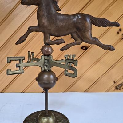 LOT 79F: Brass Horse Weathervane with Decorative Metal Vases and Plaques