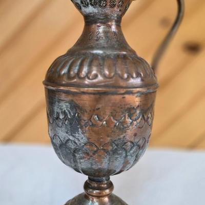 LOT 80F: Vintage Brass Peacock/Assorted Metal Home Decor