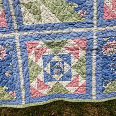 LOT 81L: Two Gorgeous Vintage/Handmade Quilts
