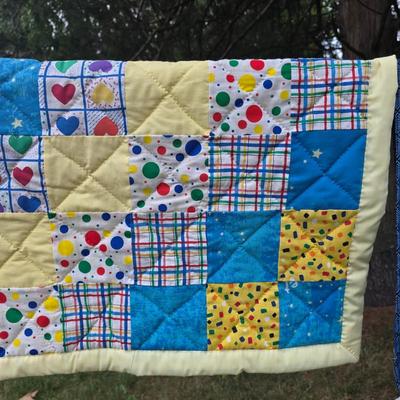 LOT 82L: Vibrant Vintage Quilts, Two USA Map Themed & One Hearts/Patchwork Baby Comforter, Made in Mullica Hill, NJ