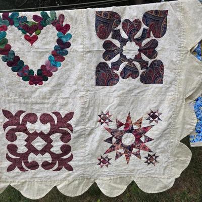 LOT 84L: Two Lovely Vintage Quilts