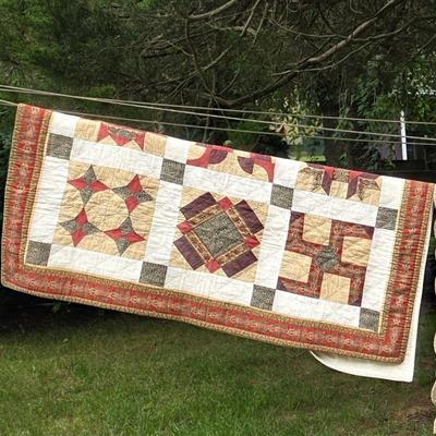 LOT 88L: Three Handmade Vintage Quilts