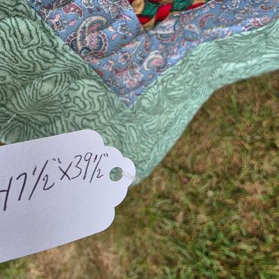 LOT 88L: Three Handmade Vintage Quilts