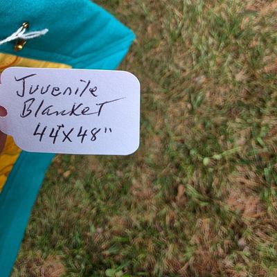 LOT 91L: Handmade Vintage Quilts