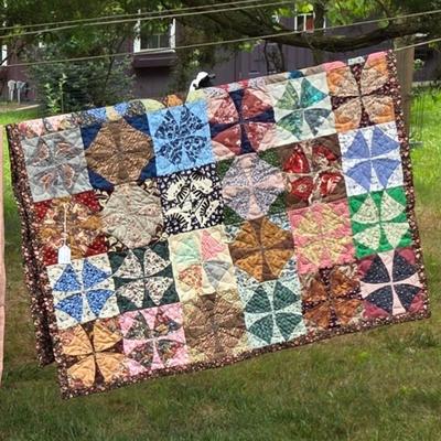 LOT 92L: Handmade Vintage Floral/Geometrical Star Pattern Quilts