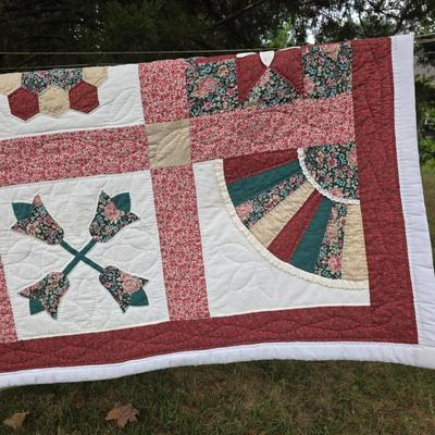 LOT 93L: Vintage Handmade Quilts, Winter Posie Pattern & More