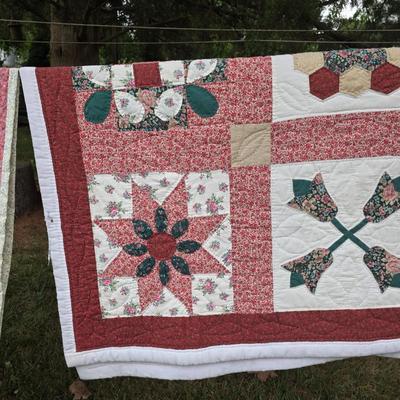 LOT 93L: Vintage Handmade Quilts, Winter Posie Pattern & More