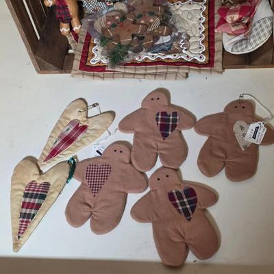 LOT 101S: Crate W/Gingerbread Door Stop, Ornaments, Table Mats, Stocking & More