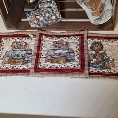 LOT 101S: Crate W/Gingerbread Door Stop, Ornaments, Table Mats, Stocking & More