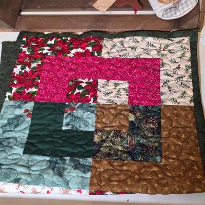 LOT 101S: Crate W/Gingerbread Door Stop, Ornaments, Table Mats, Stocking & More