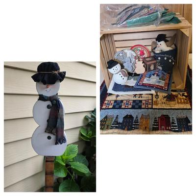 LOT 102S: Let It Snow! Adorable Wood Snowman Card Holder/Pole, Holiday Quilt Trivets, Magnets/Ornaments & More
