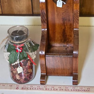 LOT 106S: Beautiful Wood Jar Candle Holder W/Holiday Potpourri Filled Jar/Tea Light Holder, Along W/Two Holiday Table Covers, Place Mats,...