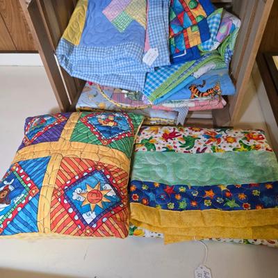 LOT 107S: Oh Baby! Sweet Handmade Quilts, 2 Quilted Photo Albums & A Pillow Matching W/Quilt
