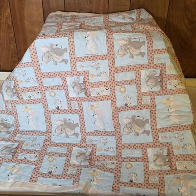 LOT 107S: Oh Baby! Sweet Handmade Quilts, 2 Quilted Photo Albums & A Pillow Matching W/Quilt