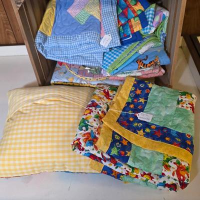 LOT 107S: Oh Baby! Sweet Handmade Quilts, 2 Quilted Photo Albums & A Pillow Matching W/Quilt
