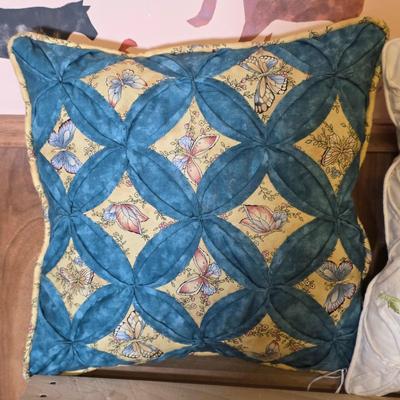 LOT 112S: Five Lovely Handmade Pillow W/Crate