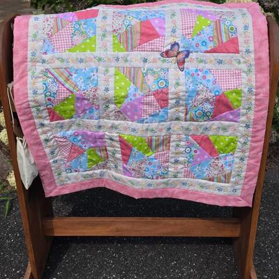 LOT 114S: Beautiful Hand Made Quilts/Wall Hanging, Afghan W/Quilt Rack & A Pouch Of Wooden Ducks