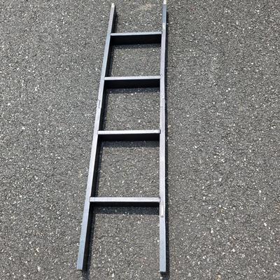 LOT 119S: Leaning/Hanging Ladder W/Vintage Handmade Quilts