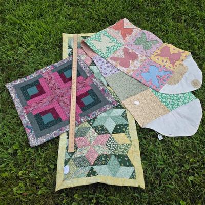 LOT 119S: Leaning/Hanging Ladder W/Vintage Handmade Quilts