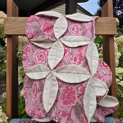 LOT 120S: Leaning Ladder W/Vintage Handmade Table Runner & Quilts