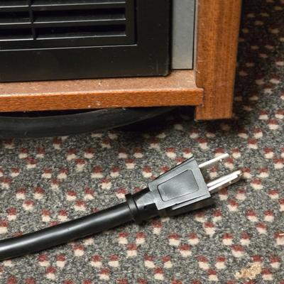 LOT 134S: Sun Twin Portable Heater W/Remote