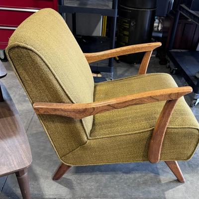 MCM Pair of Chairs W;/ center table - One rocker & one stationary - Very comfortable & Solid