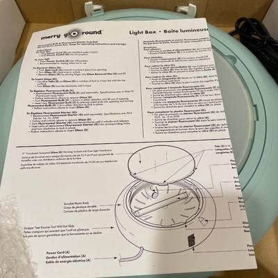 Merry Glo Round crafting light box