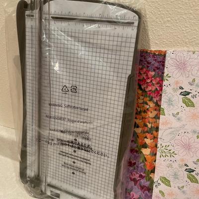 Fun crafting paper with paper cutter