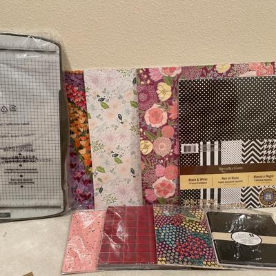 Fun crafting paper with paper cutter