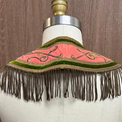 Sale Photo Thumbnail #457: Suede and Velvet Pretty Peach and Olive Green wrap around collar in good vintage condition.