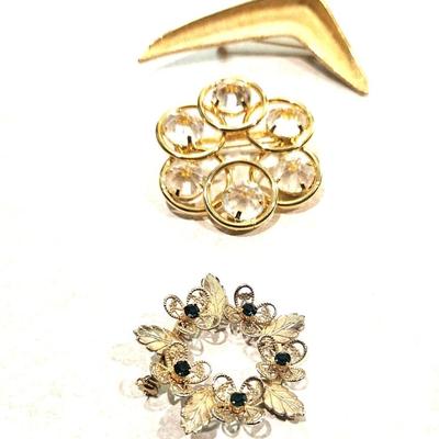 Pins & Brooches Lot #1