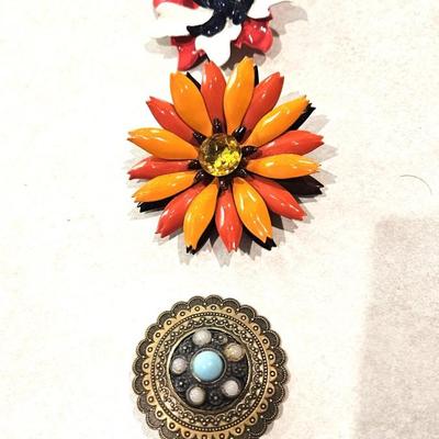 Pins & Brooches Lot # 2