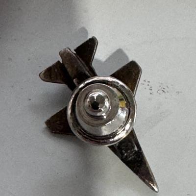 F-16 fighter jet lapel pin