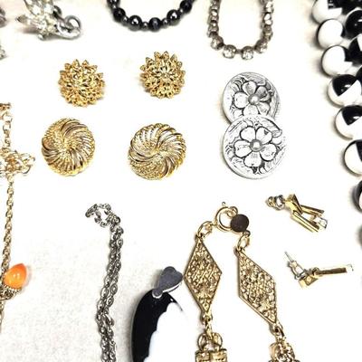Complete Jewelry Lot