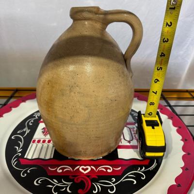 LYON'S primitive salt glaze stoneware jug. Mid 19th century / marked