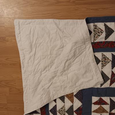 Full size quilted bedspread