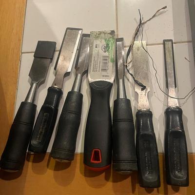 Assortment of Hand Tools (T1-MG)