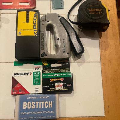 Assortment of Hand Tools (T1-MG)