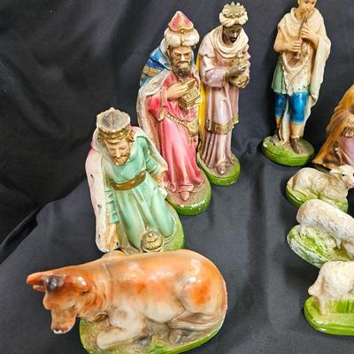 Vintage 20 Piece Chalkware Plaster Nativity