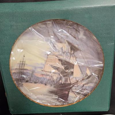 Lot of 5 Vintage Decorative Plate Including 2 Boat Scenes with Stands (in box) and 3 Friendship of Salem