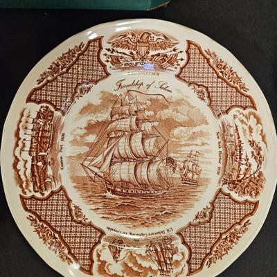 Lot of 5 Vintage Decorative Plate Including 2 Boat Scenes with Stands (in box) and 3 Friendship of Salem
