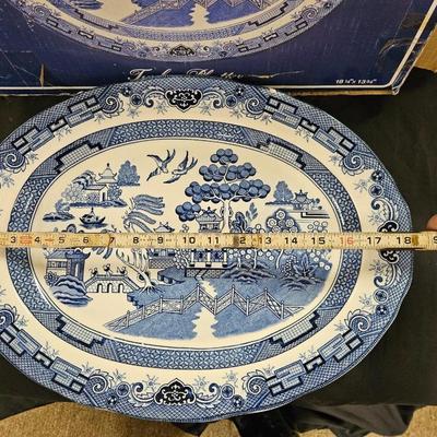 Vintage Blue Willow 18" Turkey Platter