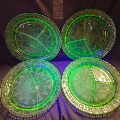 Vintage Set of 4 Uranium Green Depression Divided Plates