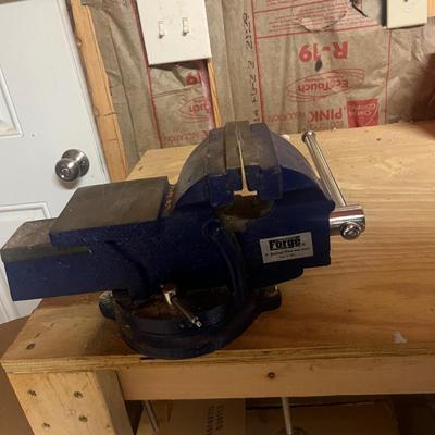 Cordless Dremel, Central Forge Vise & Central Electric 3” Bench Grinder (W-MG)