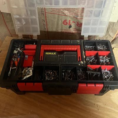 Hardware, Toolbox & More (W-MG)