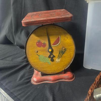 PAINTED VINTAGE SCALE, COOKBOOKS, COOKIE CUTTERS AND MORE