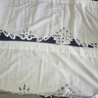 KITCHEN LINENS