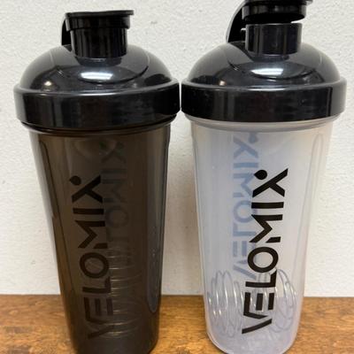 Sale Photo Thumbnail #156: 2 Pack- 14 oz Protein Shaker Bottles for Protein Mixes - 2x Wire Whisk | Leak Proof Shaker Cups for Protein Shakes and Pre Workout | Protein Shaker Bottle Pack | Protein Mixer Cup.  Appear to be new and unused.
